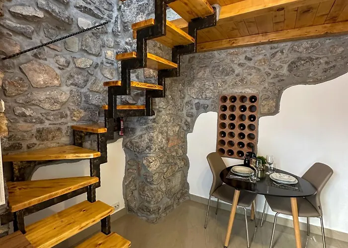 Volos Karmen With Roof Terrace, Sea View, Free Private Parking